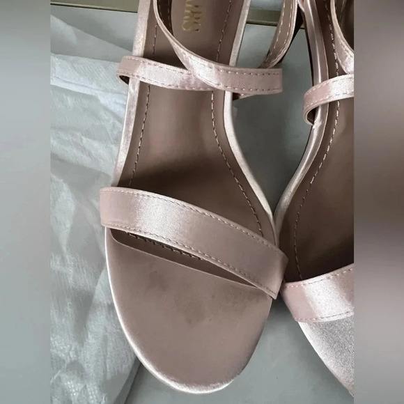 DREAM PAIRS | DOLCE  Open Toe Champagne Satin Heels | 8 [253] - Picture 6 of 6